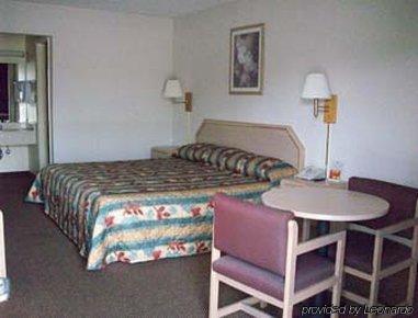 Knights Inn Murfreesboro Room photo